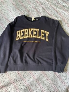Y2K H&M Navy Crewneck Sweatshirt